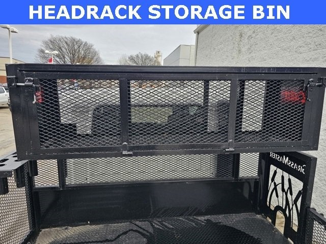 2025 Chevrolet Low Cab Forward 4500 MEDIUM ASH GRAY