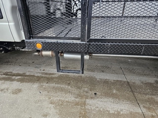 2025 Chevrolet Low Cab Forward 4500 MEDIUM ASH GRAY