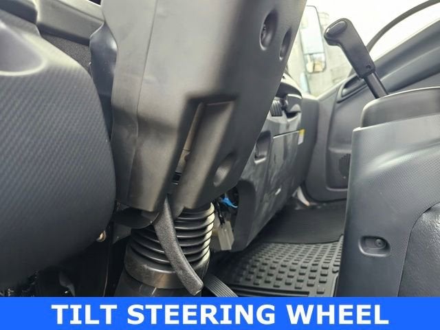 2025 Chevrolet Low Cab Forward 4500 MEDIUM ASH GRAY