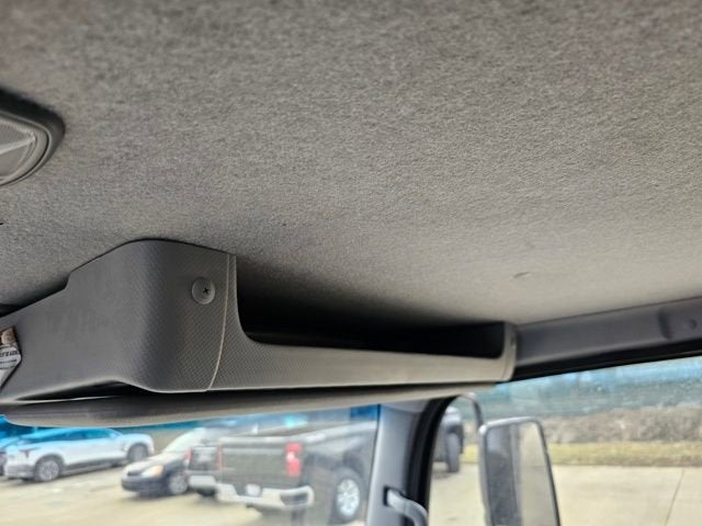 2025 Chevrolet Low Cab Forward 4500 MEDIUM ASH GRAY