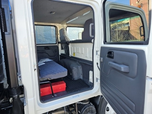 2024 Chevrolet Low Cab Forward 4500 MEDIUM ASH GRAY