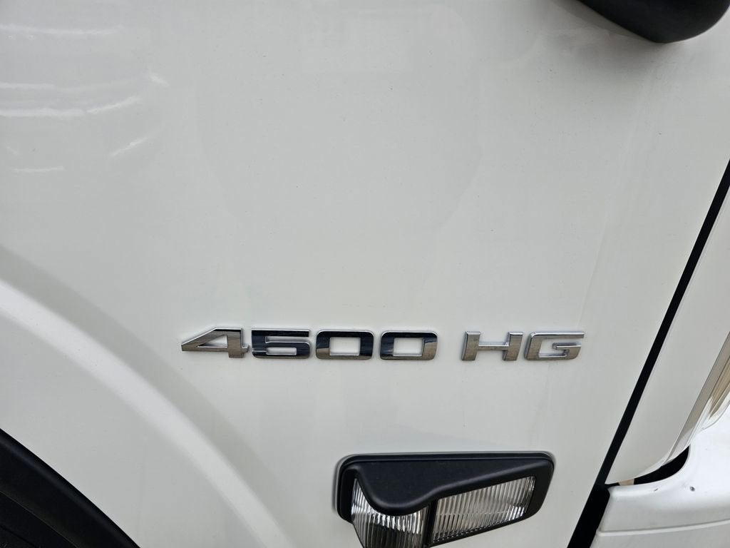 2024 Chevrolet Low Cab Forward 4500 Base