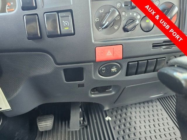 2025 Chevrolet Low Cab Forward 4500 MEDIUM ASH GRAY