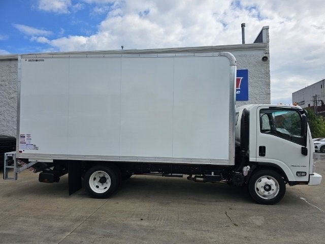 2025 Chevrolet Low Cab Forward 4500 MEDIUM ASH GRAY