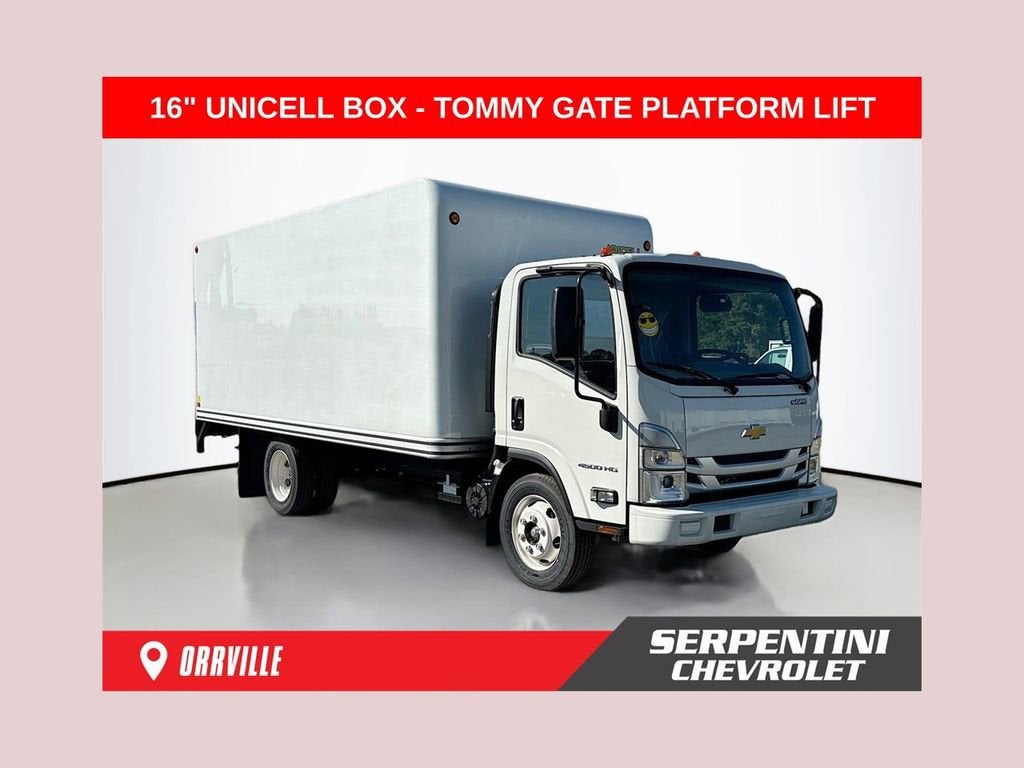 2024 Chevrolet Low Cab Forward 4500 HG Base
