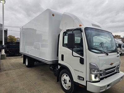 2025 Chevrolet Low Cab Forward 5500 XG MEDIUM ASH GRAY