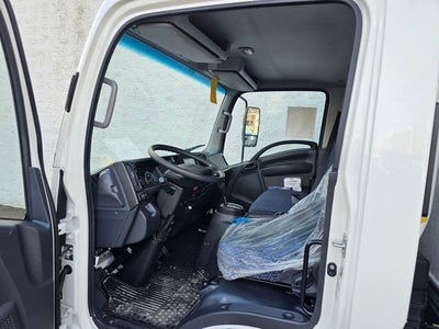 2025 Chevrolet Low Cab Forward 5500 XG Base