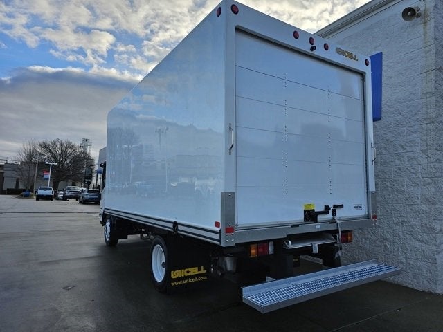 2025 Chevrolet Low Cab Forward 5500 XG Base