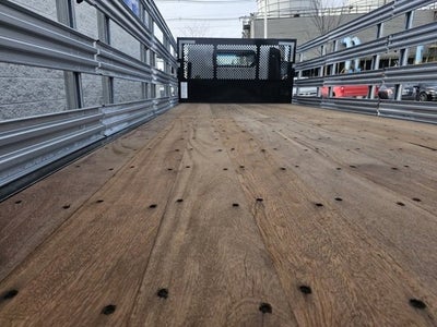 2025 Chevrolet Low Cab Forward 5500 XG MEDIUM ASH GRAY