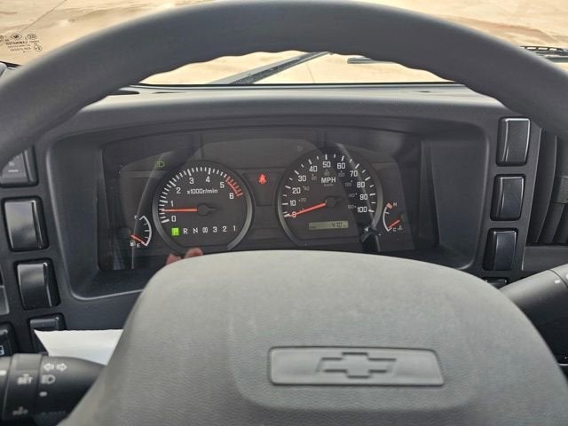 2025 Chevrolet Low Cab Forward 5500 XG MEDIUM ASH GRAY