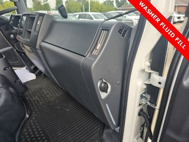 2025 Chevrolet Low Cab Forward 5500 XG MEDIUM ASH GRAY