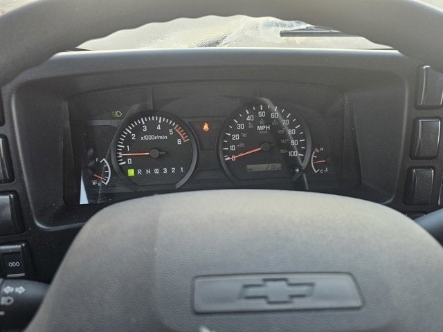 2025 Chevrolet Low Cab Forward 5500 XG MEDIUM ASH GRAY