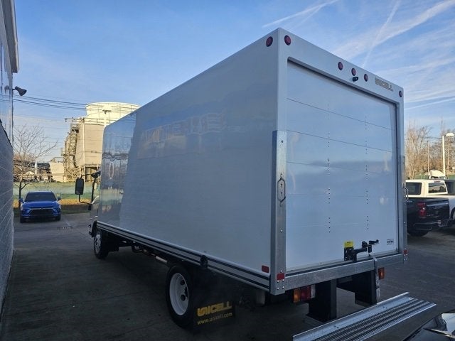 2025 Chevrolet Low Cab Forward 5500 XG MEDIUM ASH GRAY