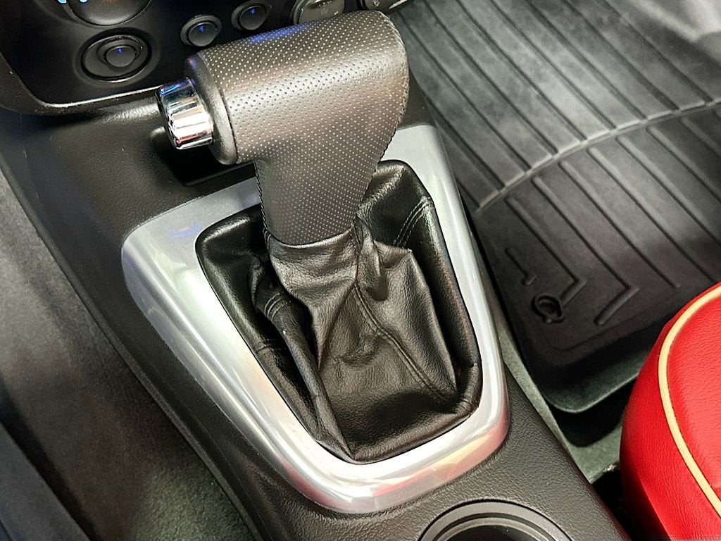 2009 HUMMER H3 H3T Alpha Leather