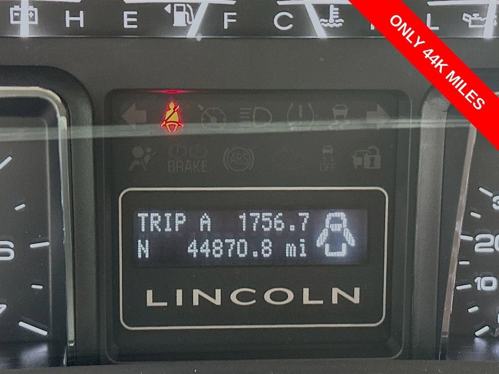 2014 Lincoln Navigator Base