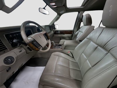 2014 Lincoln Navigator Base