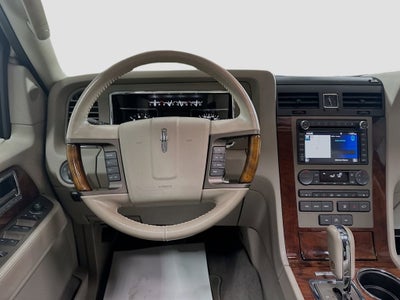 2014 Lincoln Navigator Base