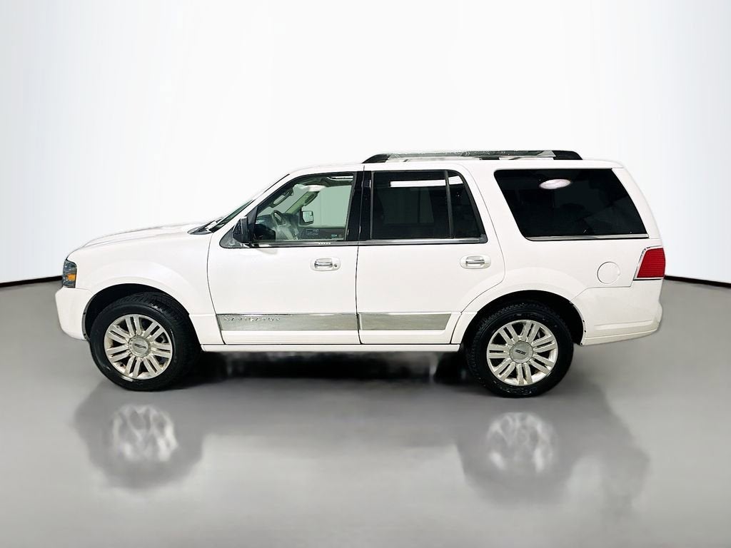 2014 Lincoln Navigator Base