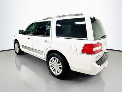 2014 Lincoln Navigator Base