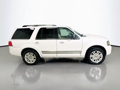 2014 Lincoln Navigator Base