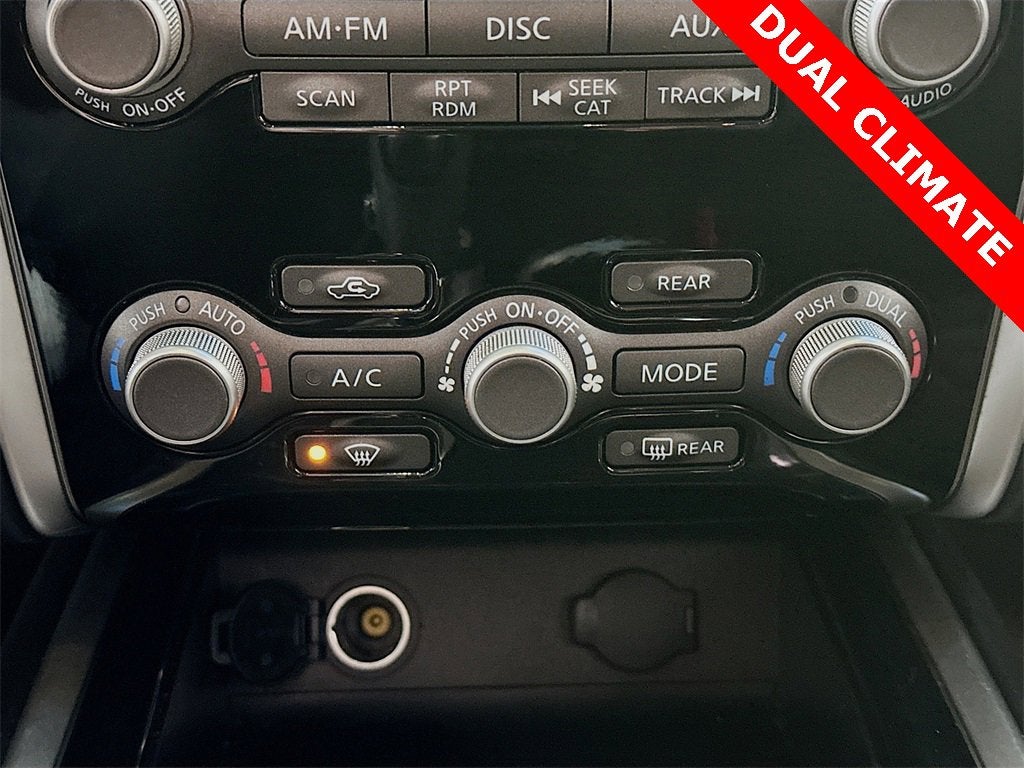 2016 Nissan Pathfinder SV