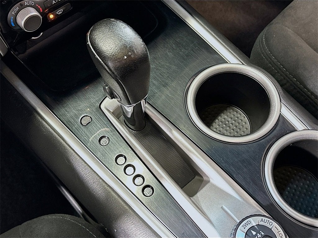 2016 Nissan Pathfinder SV