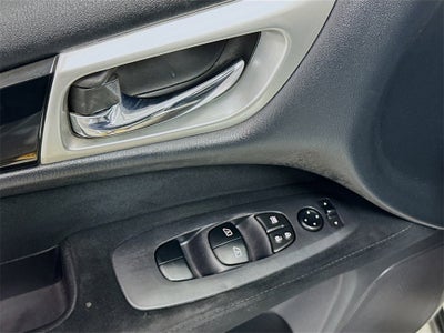 2016 Nissan Pathfinder SV