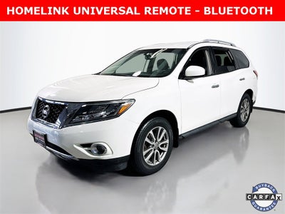 2016 Nissan Pathfinder SV