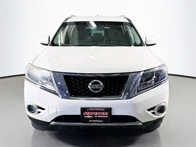2016 Nissan Pathfinder SV