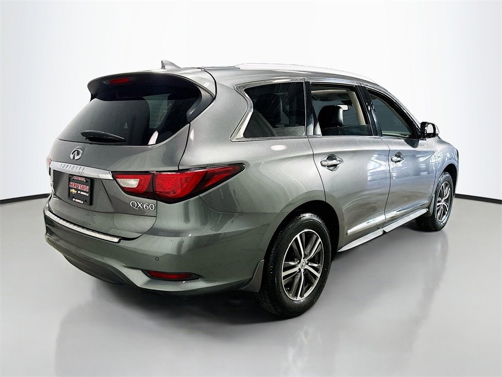 2017 INFINITI QX60 Base