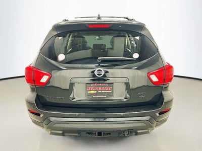 2020 Nissan Pathfinder SV