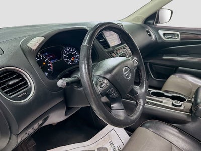 2020 Nissan Pathfinder SL