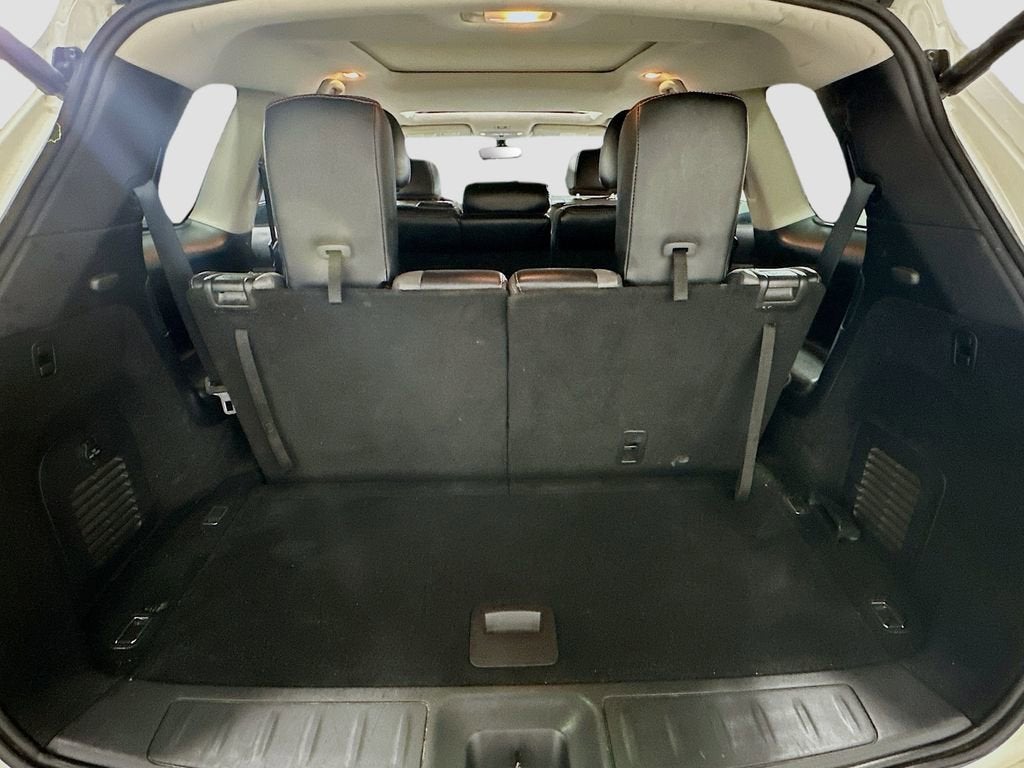 2020 Nissan Pathfinder SL