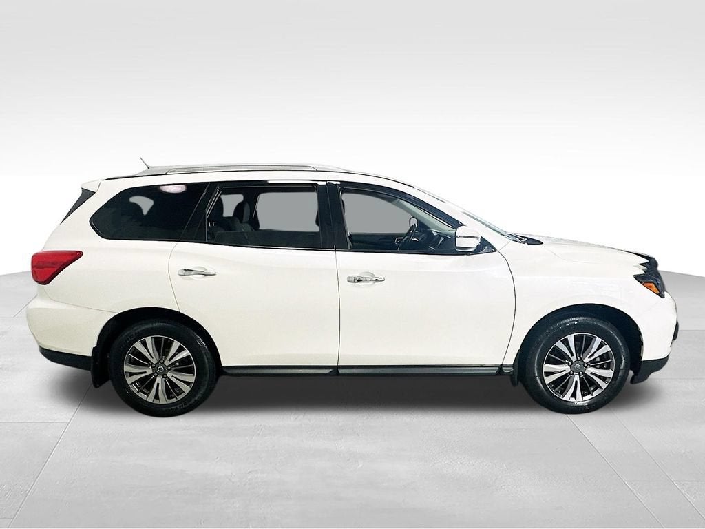 2018 Nissan Pathfinder S
