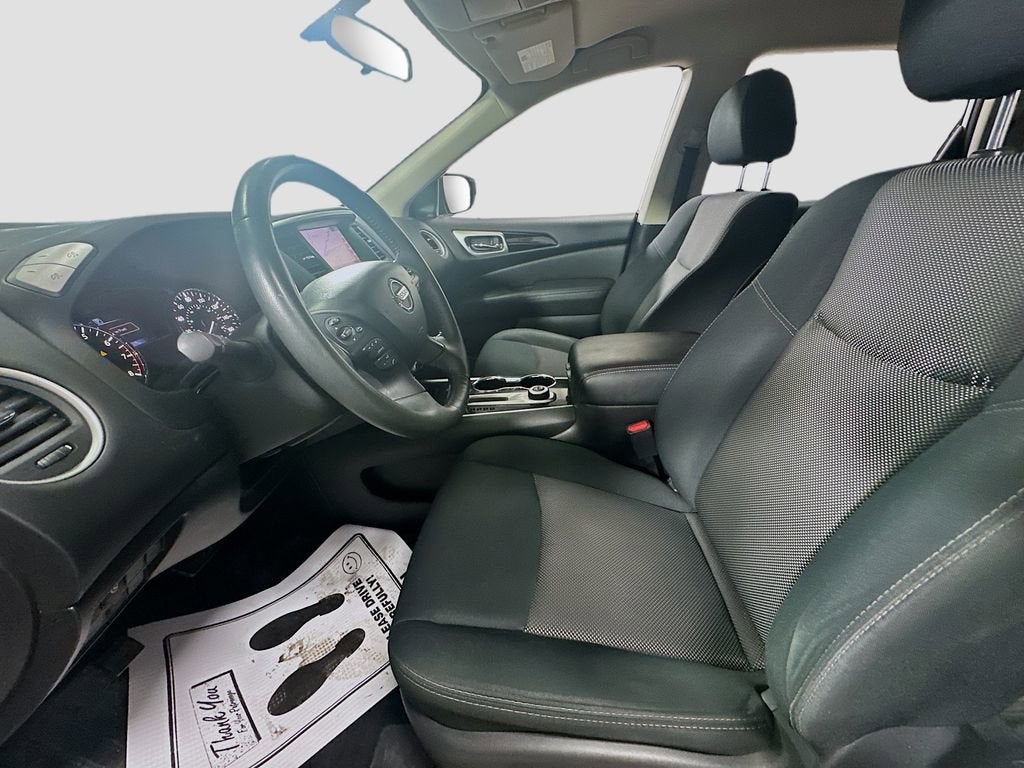 2018 Nissan Pathfinder S