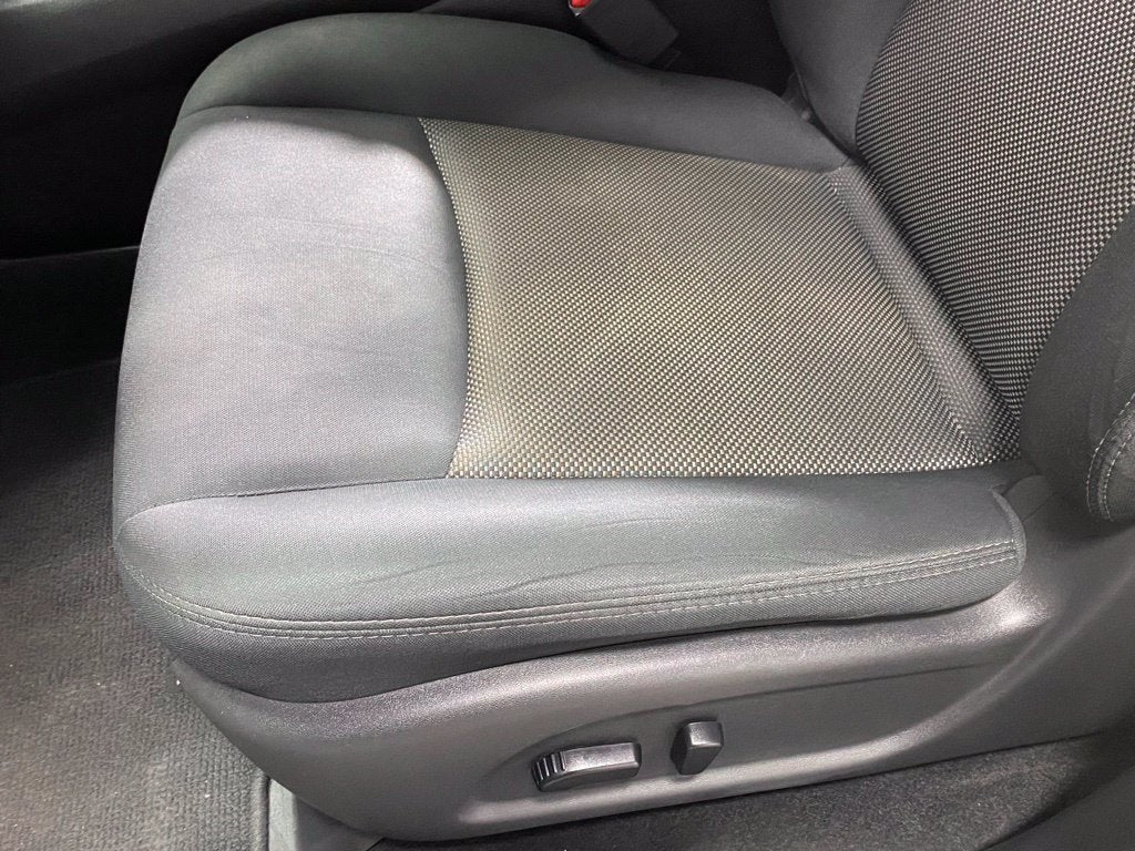 2017 Nissan Pathfinder SV