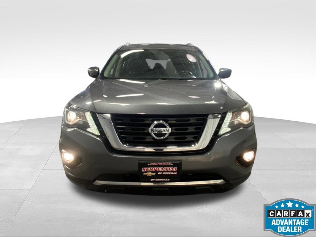 2017 Nissan Pathfinder SV