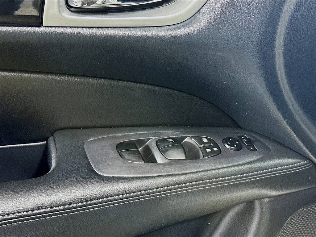 2018 Nissan Pathfinder S