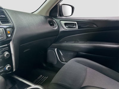 2018 Nissan Pathfinder S