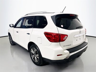 2018 Nissan Pathfinder S