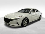 2022 Hyundai Elantra SE