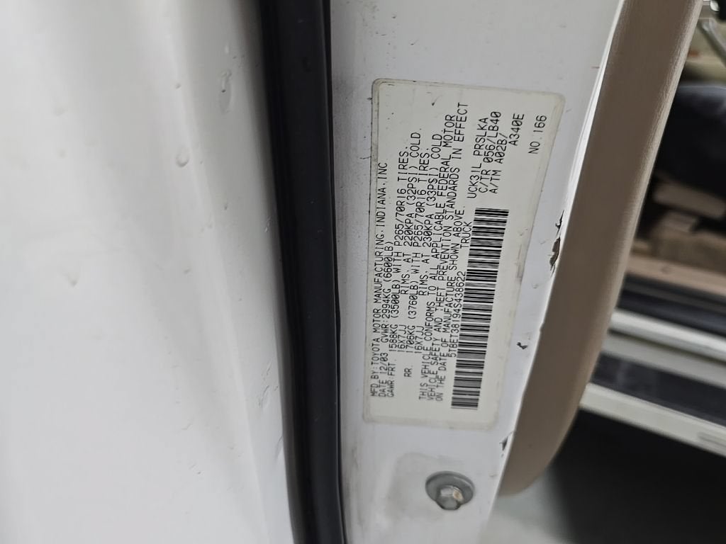 2004 Toyota Tundra Ltd