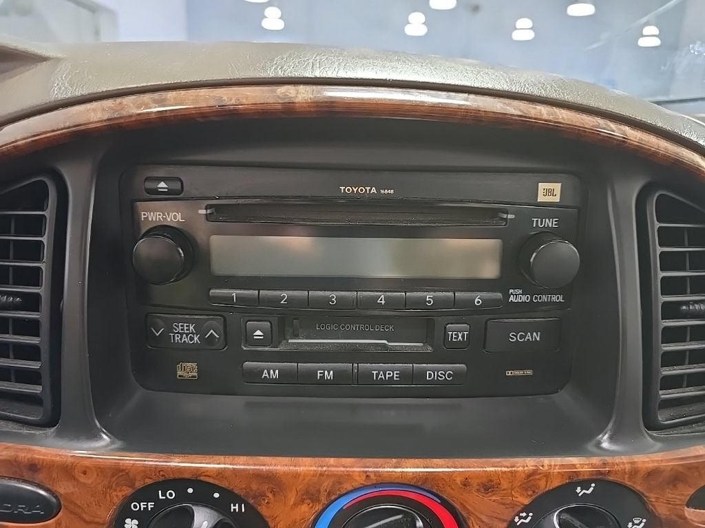 2004 Toyota Tundra Ltd