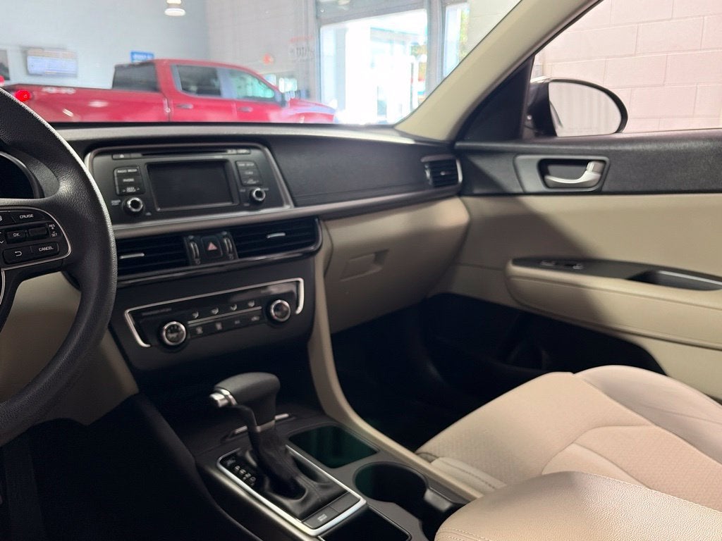 2017 Kia Optima LX