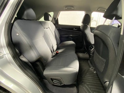 2019 Kia Sorento LX V6