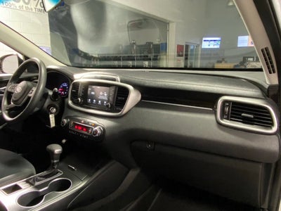 2019 Kia Sorento LX V6