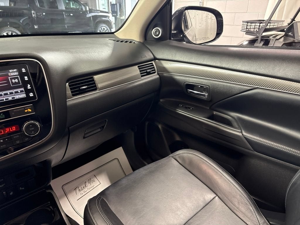 2019 Mitsubishi Outlander ES