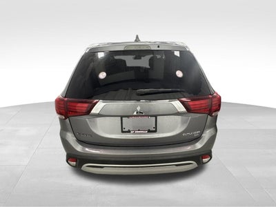 2019 Mitsubishi Outlander ES