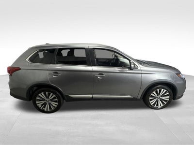 2019 Mitsubishi Outlander ES