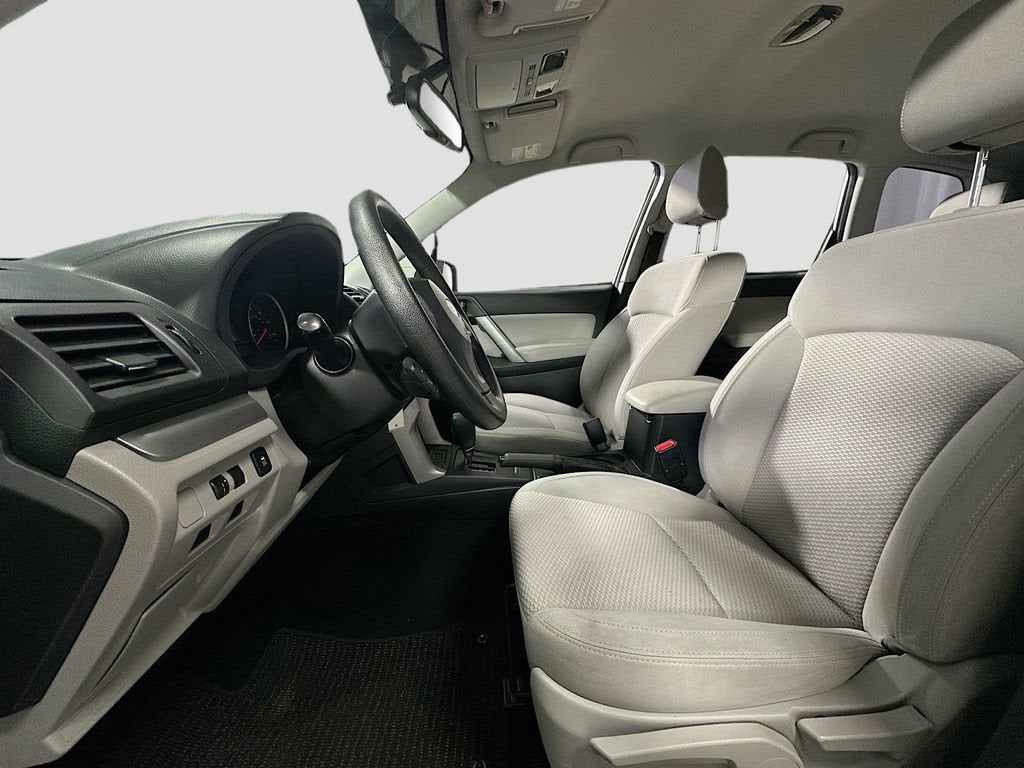 2015 Subaru Forester 2.5i